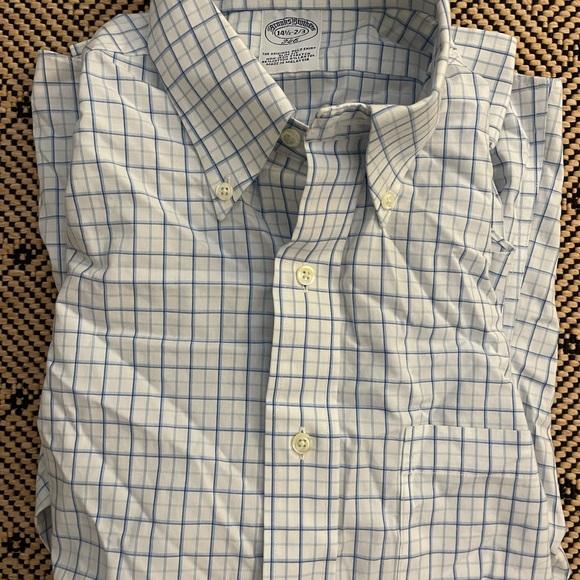 Men’s Brooks Brothers Button Down Shirt - 14.5 32/33, Slim Fit - Picture 4 of 4